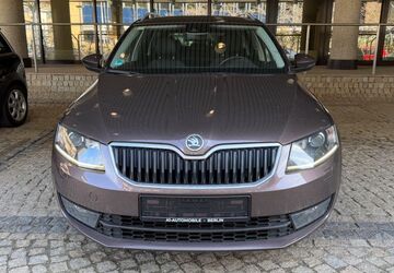Skoda Octavia 179.575 km 9.199 &euro; Berlin 10553