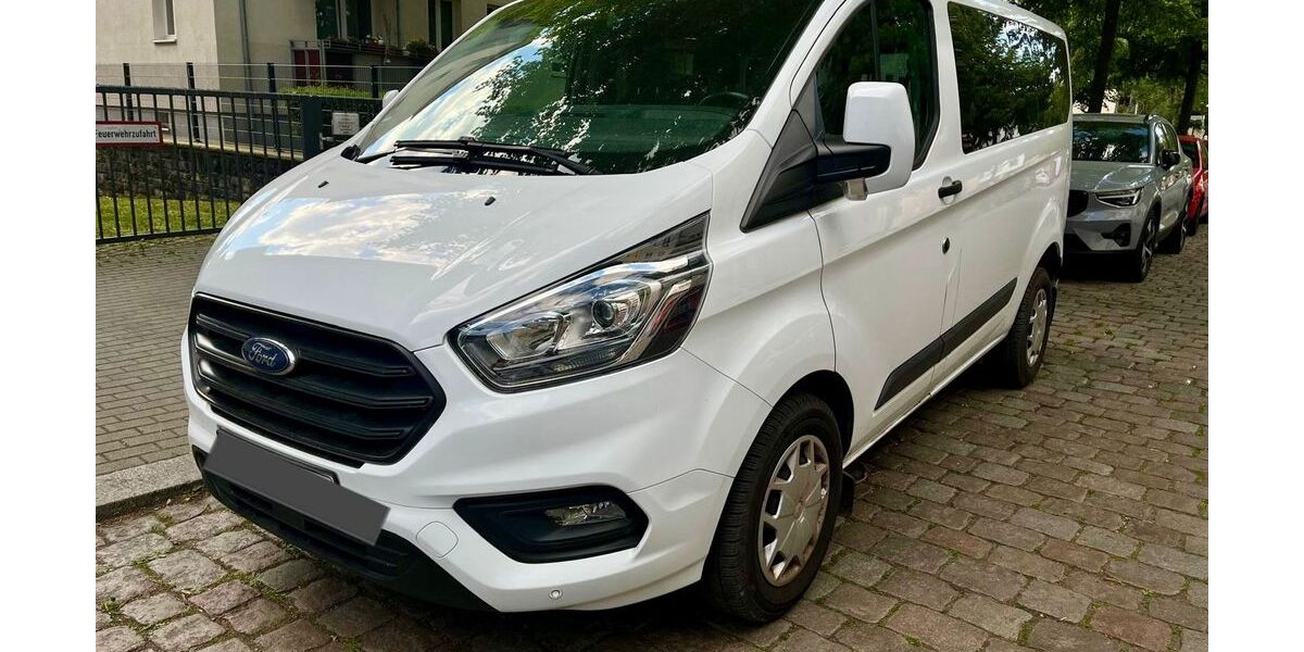 Ford Transit Custom 87.000 km 17.900 &euro; Berlin 12683