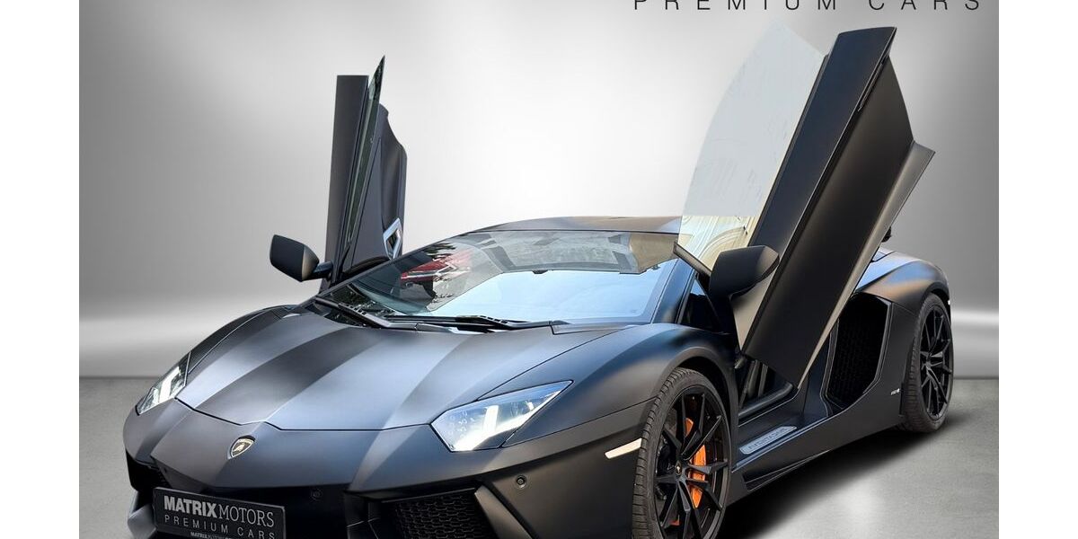Lamborghini Aventador 33.829 km 289.850 &euro; Berlin 10777