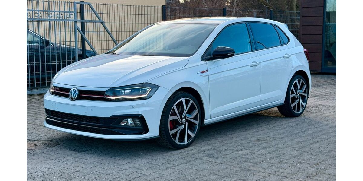 VW Polo 83.333 km 17.999 &euro; Blankenfelde-Mahlow 15827