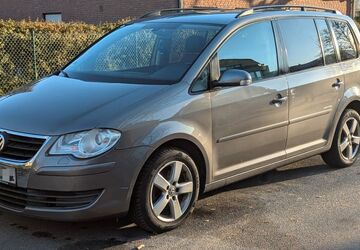 VW Touran 179.000 km 6.000 &euro; Berlin 12305