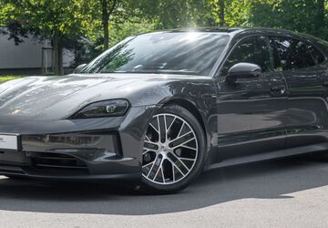 Porsche Taycan 7.500 km 89.900 &euro; Berlin 10587