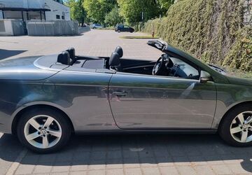 VW Eos 166.275 km 4.977 &euro; Berlin 12247