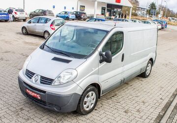 Renault Trafic 428.000 km 4.499 &euro; Nauen 14641