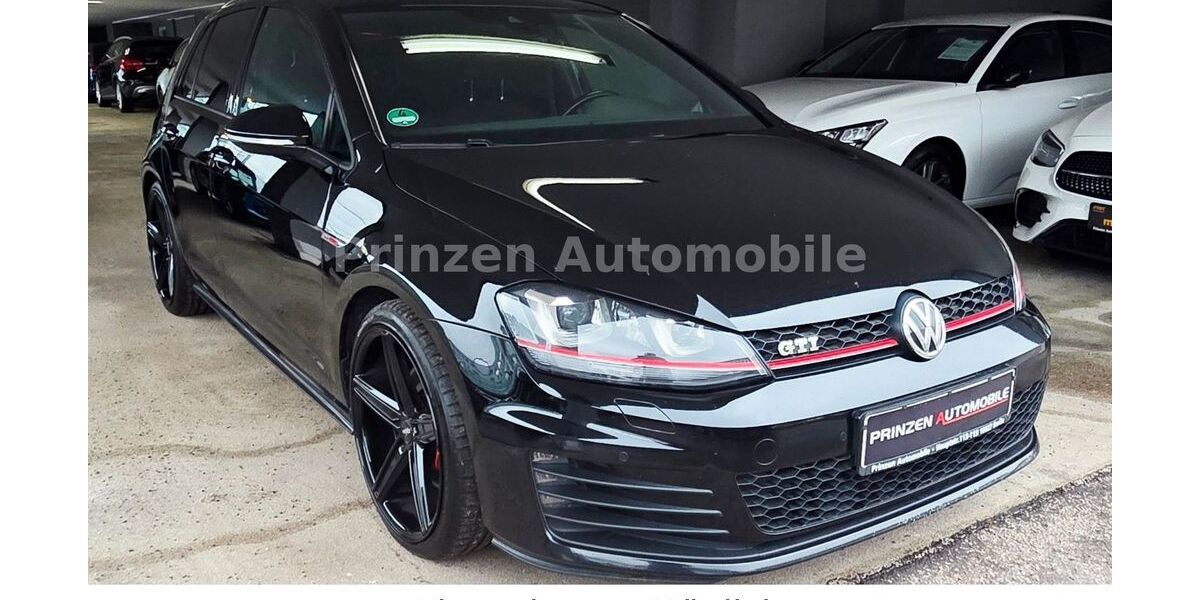 VW Golf 190.000 km 13.990 &euro; Berlin 10827