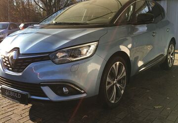Renault Scenic 112.804 km 13.680 &euro; Berlin 10315