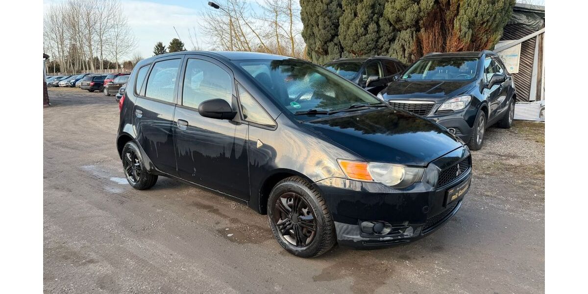 Mitsubishi Colt 88.628 km 2.690 &euro; Berlin 13127