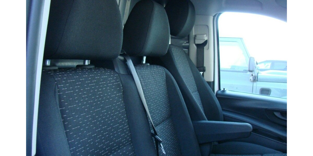 Mercedes-Benz Vito Kasten 116 CDI RWD PRO lang MBUX Kamera 9.561 km 39.980 &euro; Falkensee 14612