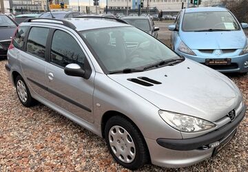Peugeot 206 116.373 km 2.500 &euro; Potsdam 14480