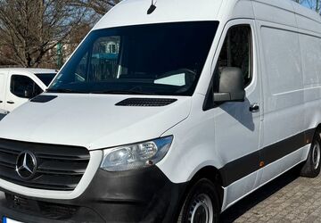 Mercedes-Benz Sprinter 71.208 km 34.400 &euro; Berlin 13088