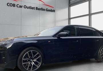 BMW 740 42.890 km 98.950 &euro; Berlin 12103