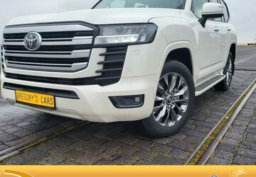Toyota Land Cruiser 7 km 148.655 &euro; Berlin 10785