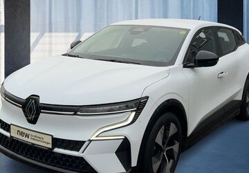 Renault Megane E-TECH 30.351 km 18.989 &euro; Berlin 12099