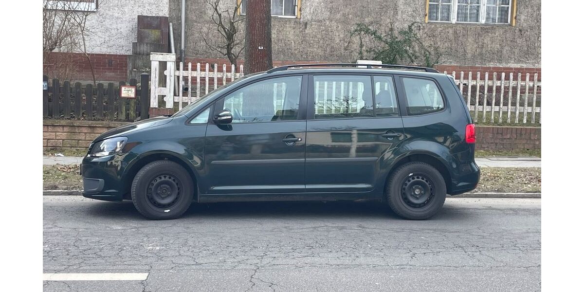 VW Touran 218.000 km 4.000 &euro; Berlin 12524