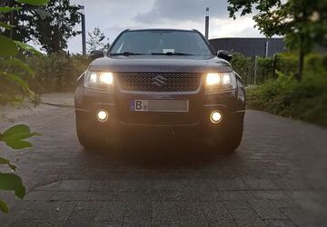 Suzuki Grand Vitara 175.000 km 11.800 &euro; Berlin 13187
