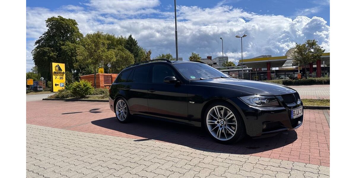 BMW 330 240.000 km 13.999 &euro; Berlin 13057