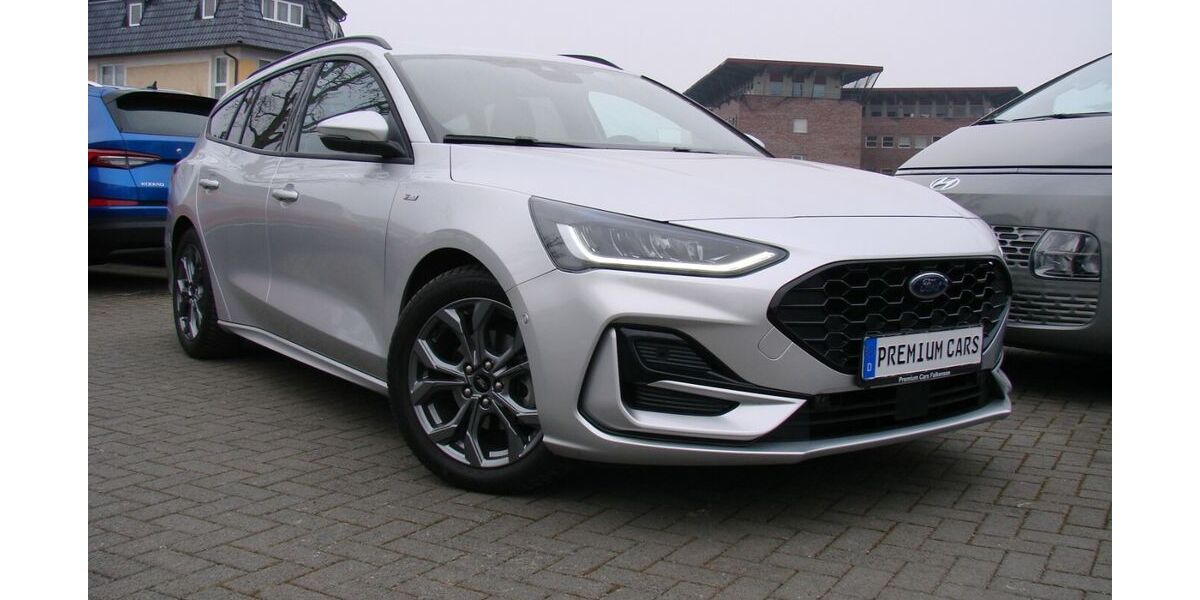 Ford Focus 12.043 km 25.980 &euro; Falkensee 14612