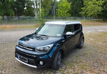 Kia Soul 94.000 km 12.500 &euro; Hennigsdorf 16761