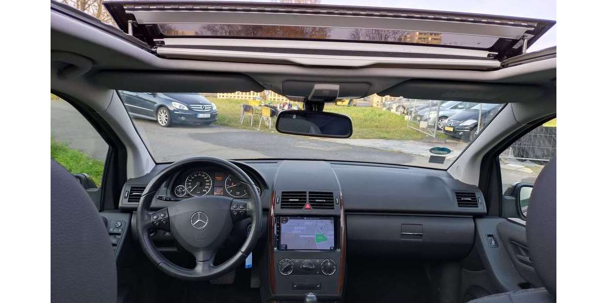 Mercedes-Benz A 170 149.837 km 7.990 &euro; Berlin 13055