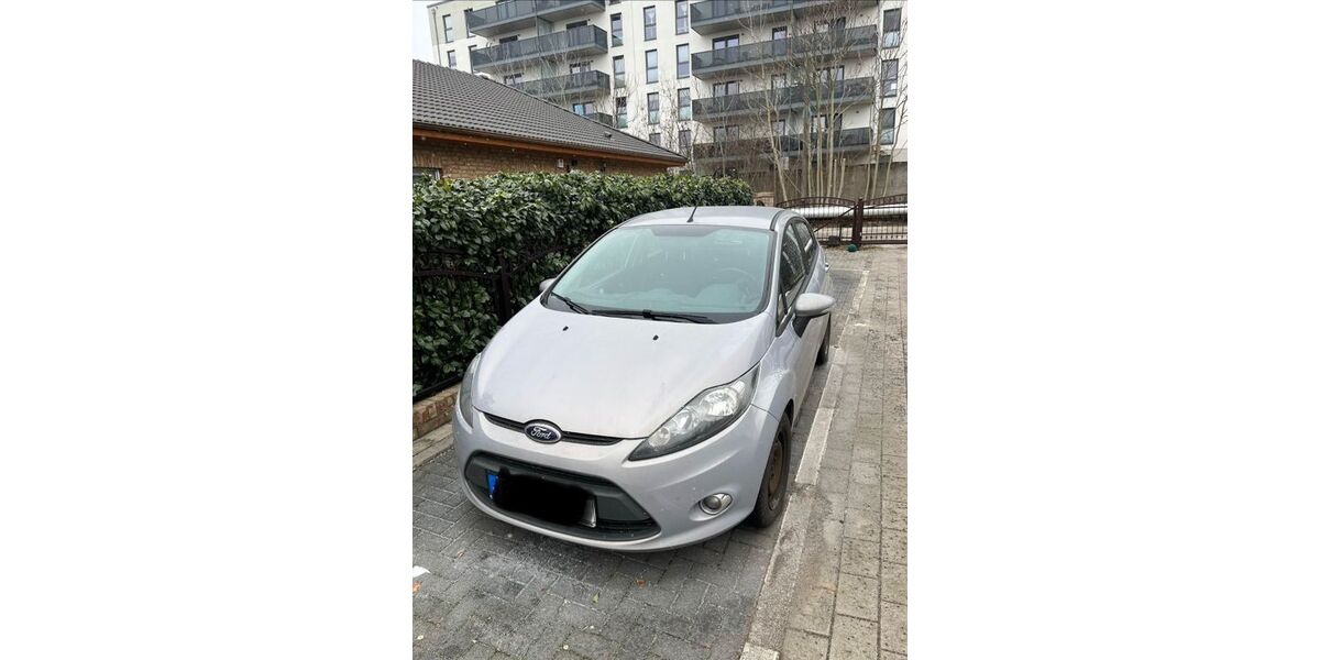 Ford Fiesta 122.700 km 3.400 &euro; Berlin 13053