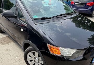 Mitsubishi Colt 102.000 km 2.999 &euro; Berlin 12349