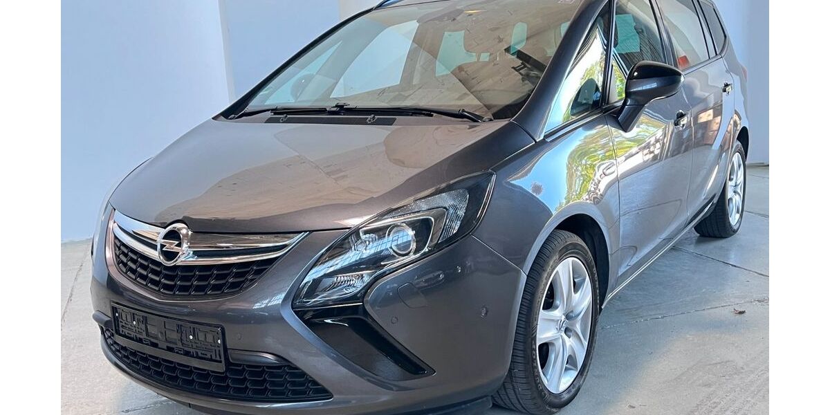 Opel Zafira 93.676 km 9.499 &euro; Potsdam-Drewitz b.Berlin 14478