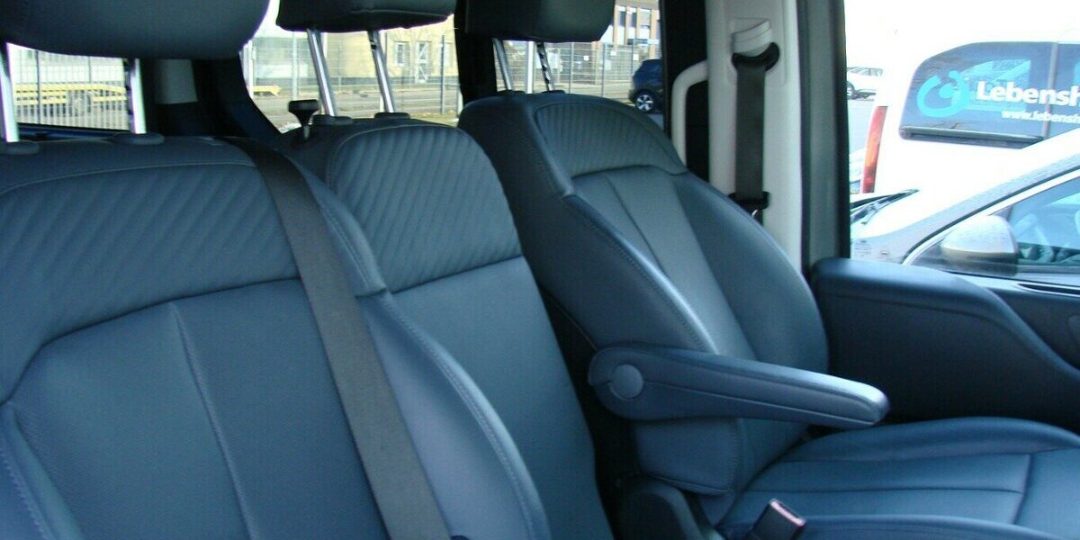 Hyundai Staria Prime 2.2CRDI 9-Sitzer ACC LED 24.308 km 37.980 &euro; Falkensee 14612