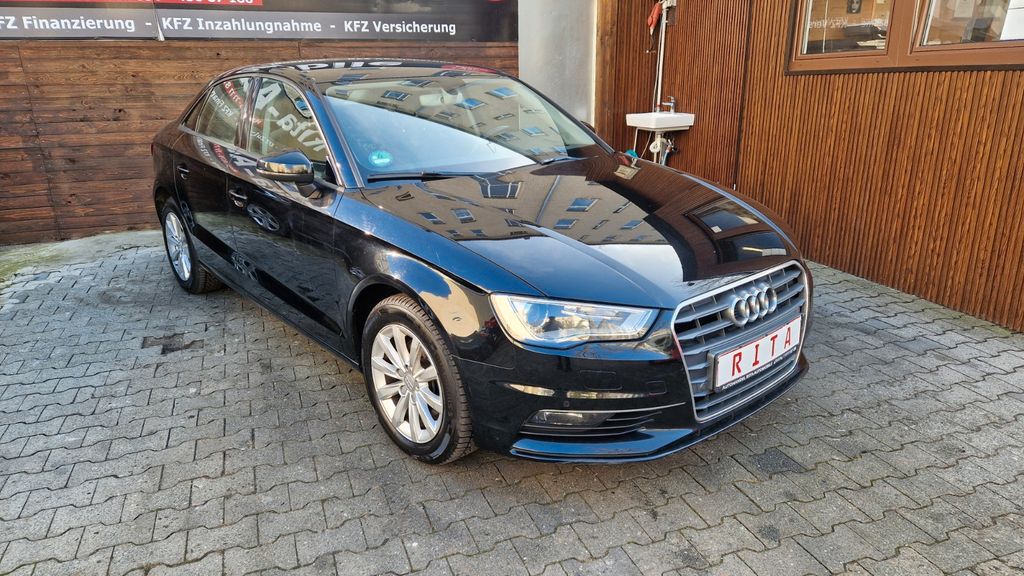 Audi A3 187.379 km 11.980 &euro; Berlin 10627