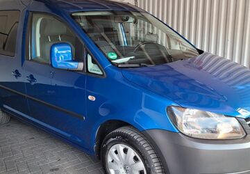 VW Caddy 210.692 km 6.900 &euro; Berlin 12277