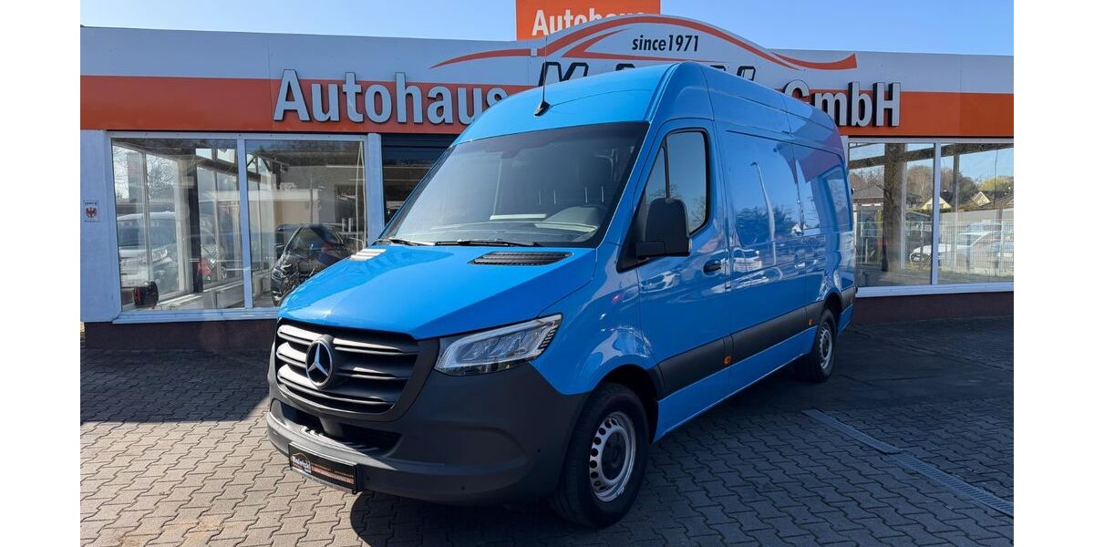 Mercedes-Benz Sprinter 199.800 km 26.950 &euro; Berlin 12357