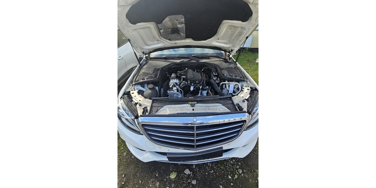 Mercedes-Benz c200d 140.000 km 6.850 &euro; Berlin 10178