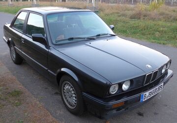 BMW 318 142.000 km 15.899 &euro; Berlin 14055