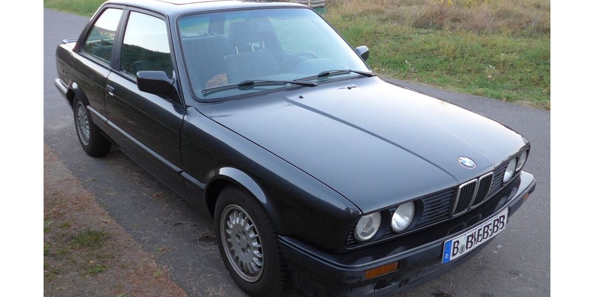 BMW 318 142.000 km 15.899 &euro; Berlin 14055