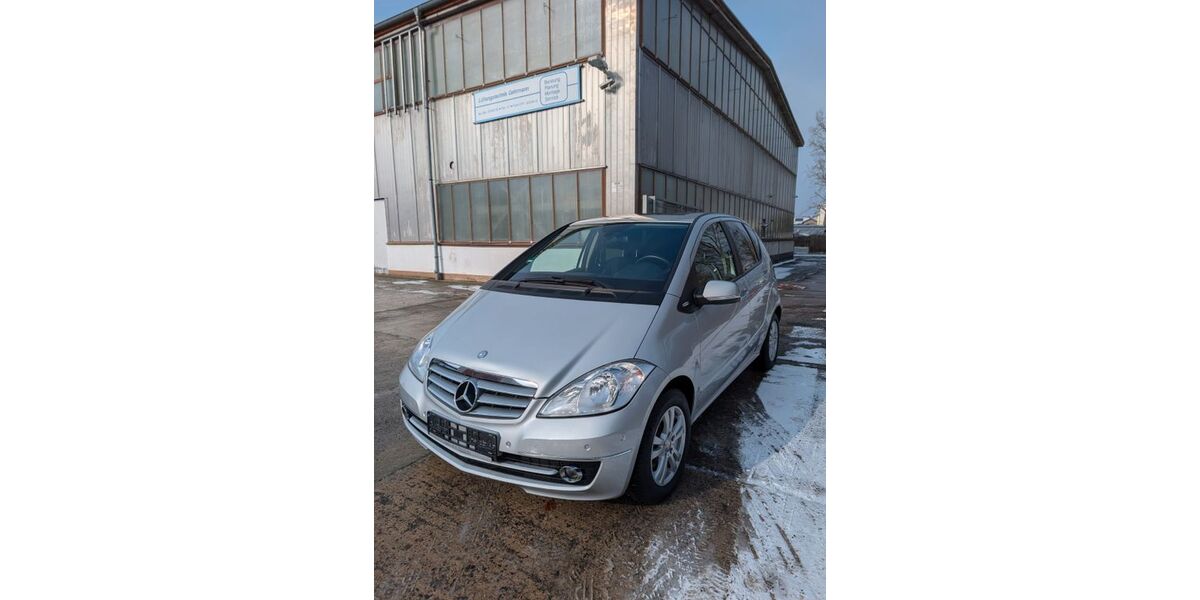Mercedes-Benz A 150 107.000 km 5.590 &euro; Berlin 13158