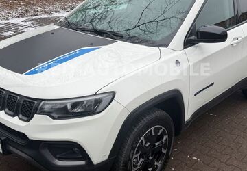 Jeep Compass 83.703 km 18.990 &euro; Berlin 12249