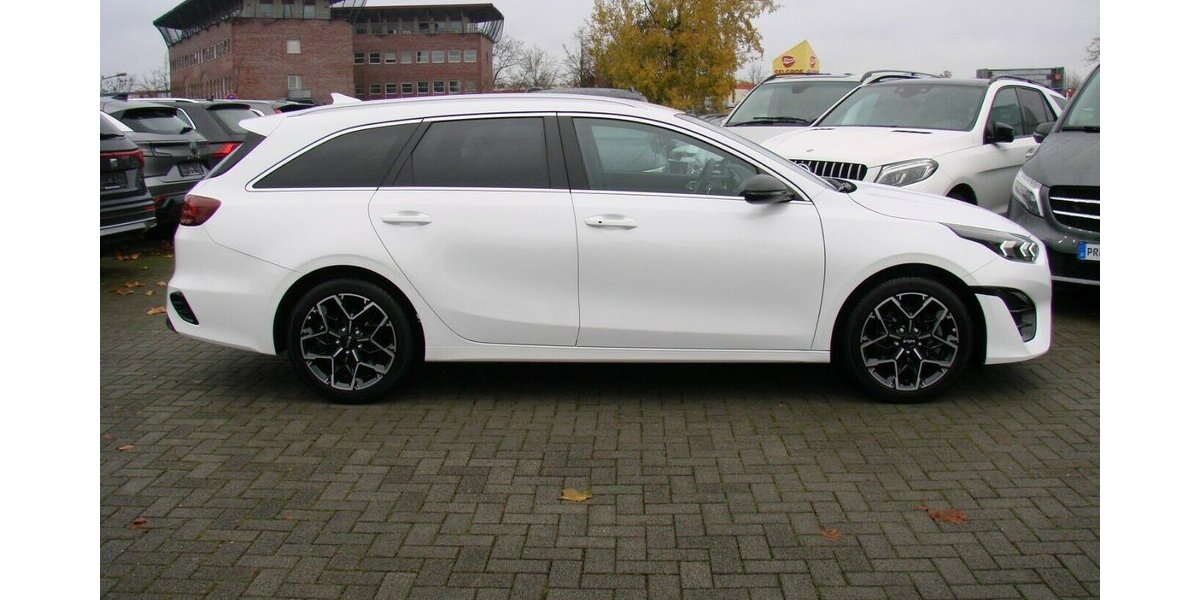 Kia Ceed SW 1.5 T-GDi GT Line ACC LED 2.600 km 25.980 &euro; Falkensee 14612