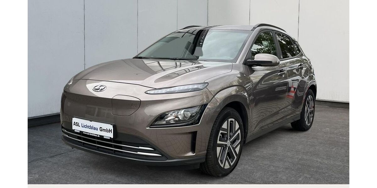 Hyundai KONA 14.596 km 16.990 &euro; Potsdam 14469
