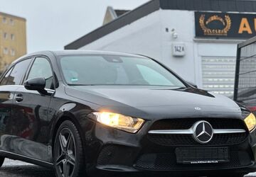 Mercedes-Benz A 180 135.000 km 16.700 &euro; Berlin 12351