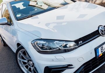 VW Golf 122.000 km 22.999 &euro; Potsdam 14467