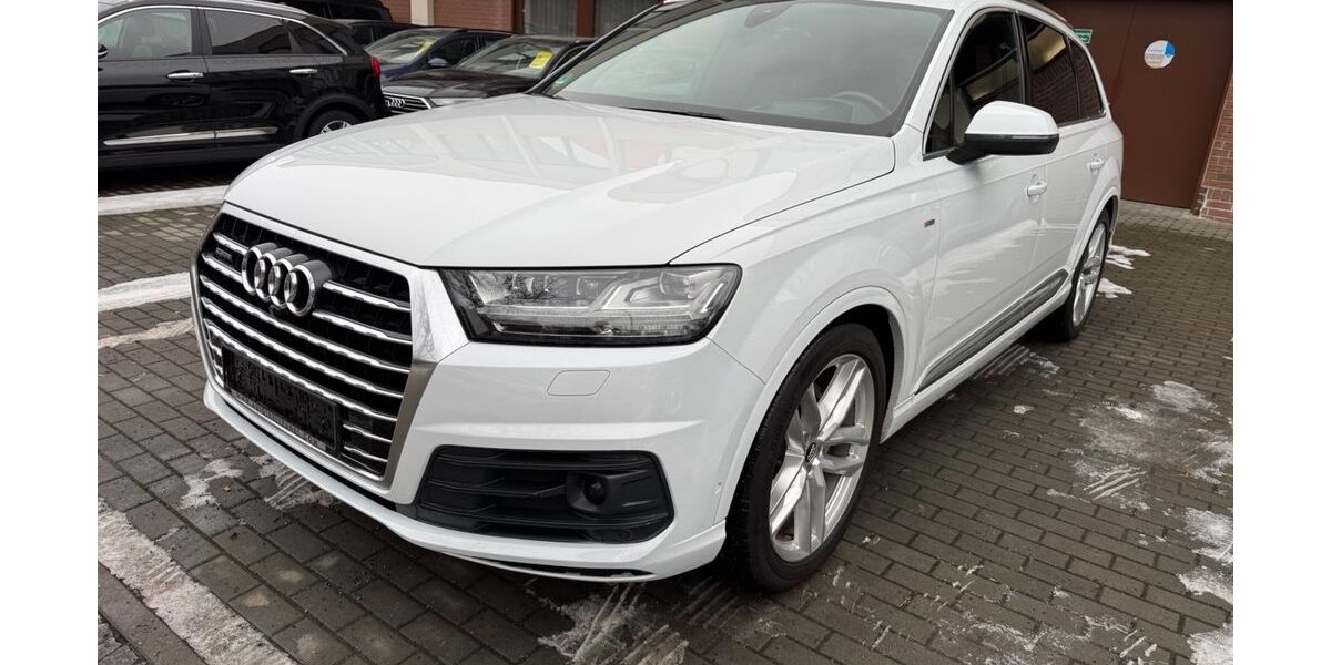 Audi Q7 176.000 km 26.444 &euro; Berlin 13599