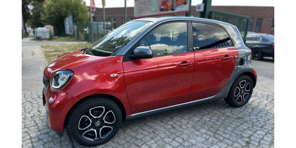 Smart ForFour 87.000 km 11.950 &euro; Berlin-Spandau 13585