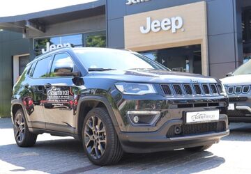 Jeep Compass 31.485 km 23.990 &euro; Potsdam 14482