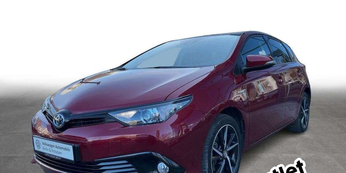 Toyota Auris 36.894 km 15.930 &euro; Berlin 13089