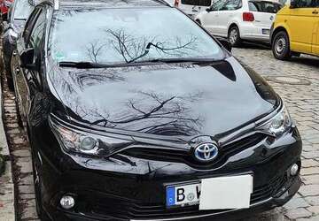 Toyota Auris 143.500 km 11.900 &euro; Berlin, Stadt 12105