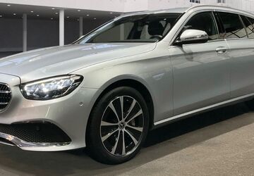 Mercedes-Benz E 300 115.000 km 23.900 &euro; Berlin 12043