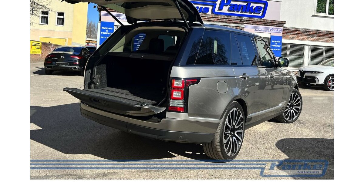 Land Rover Range Rover Vogue 4.4*Pano*LuftF*AHK*SoftC*ACC* 191.145 km 28.990 &euro; Berlin 13187
