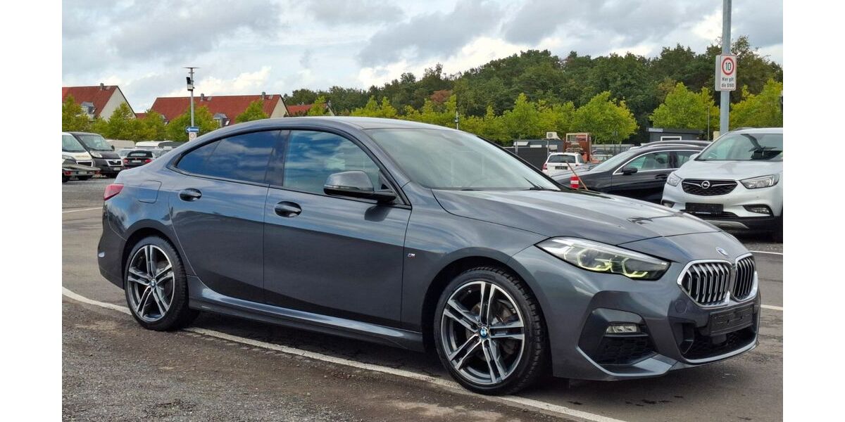 BMW 216 130.000 km 17.990 &euro; Berlin 15831