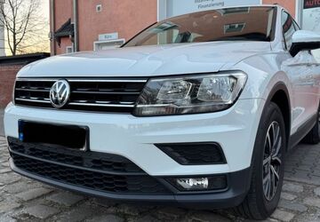 VW Tiguan 329.000 km 10.999 &euro; Berlin 12351