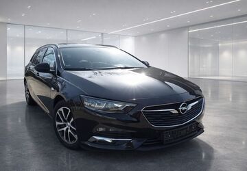 Opel Insignia 95.647 km 14.980 &euro; Potsdam-Drewitz 14480