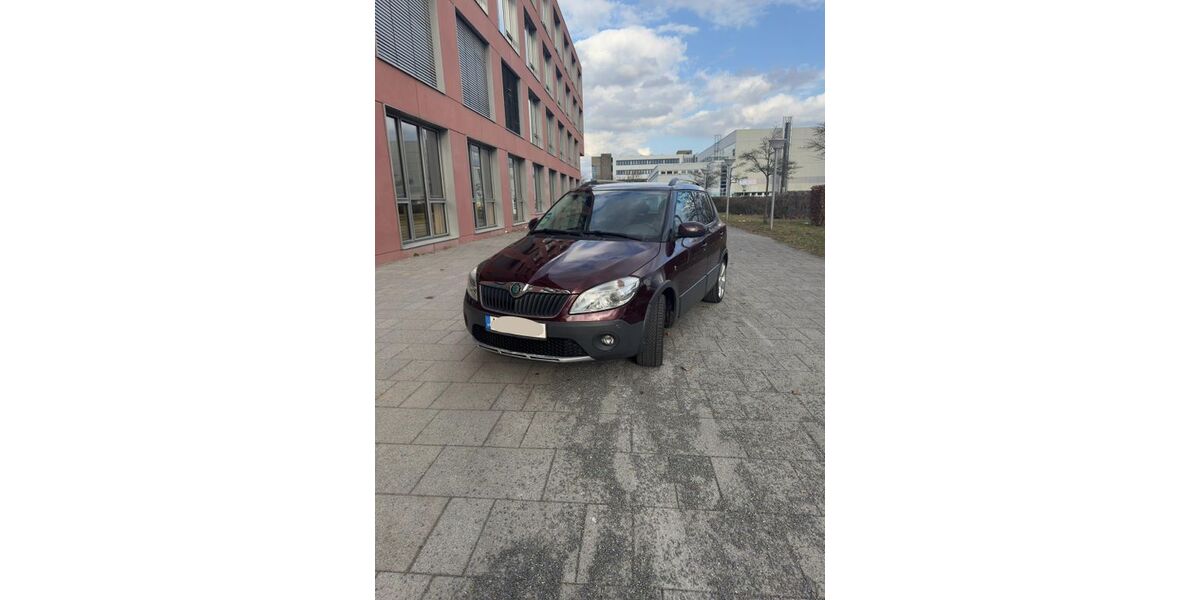 Skoda Fabia 149.999 km 4.700 &euro; Berlin 10179